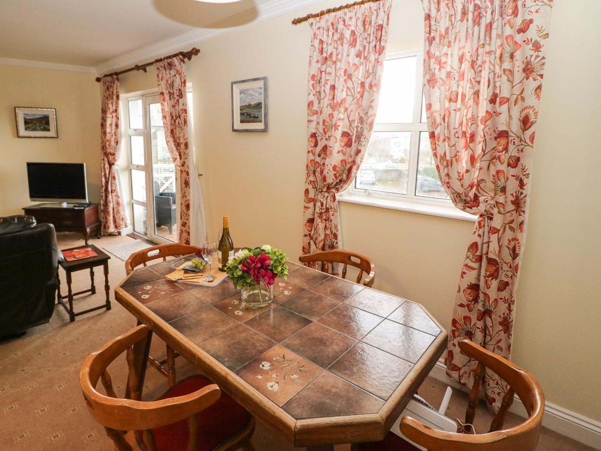 8 Scrahan Place Killarney Exterior photo