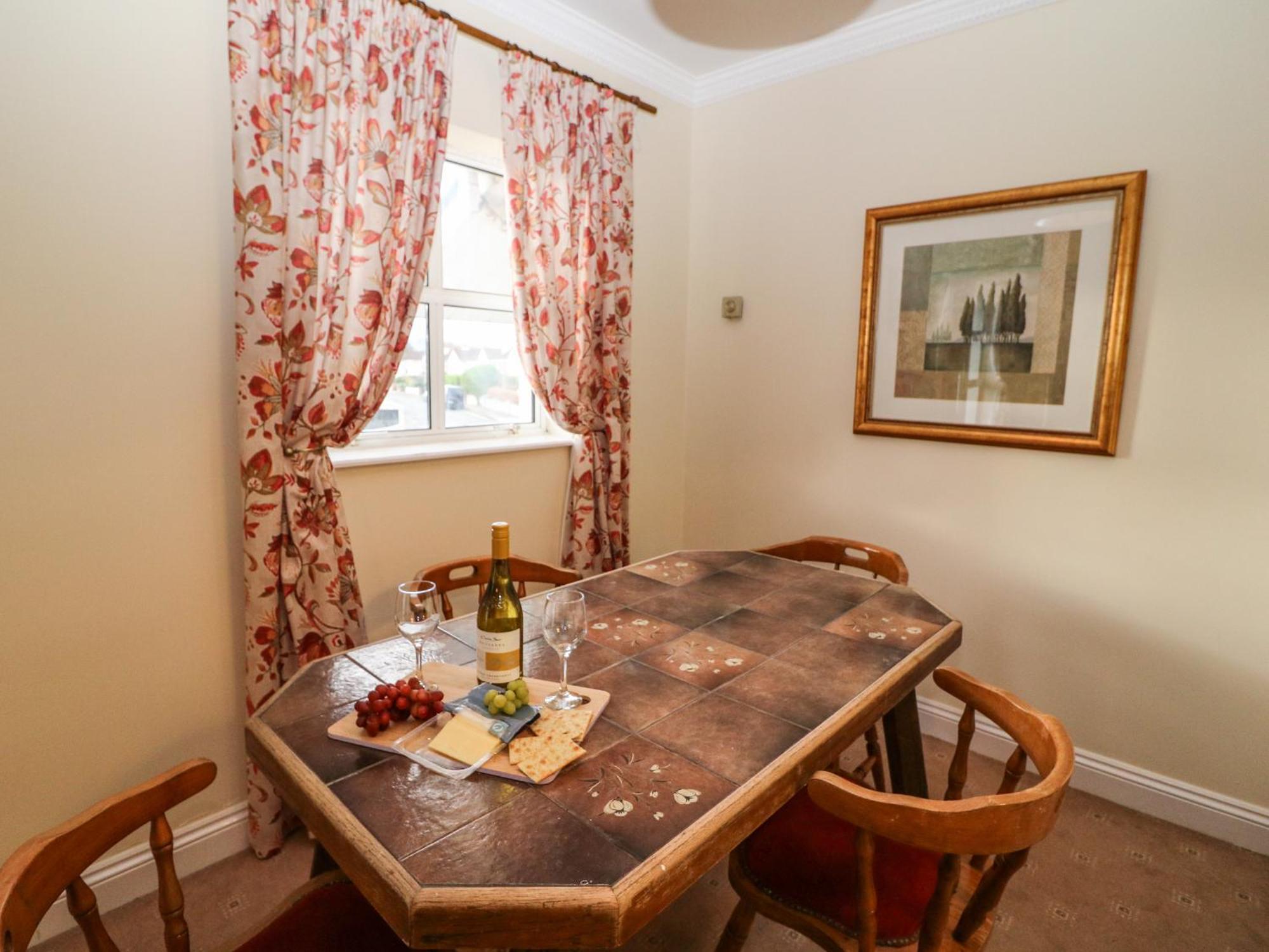 8 Scrahan Place Killarney Exterior photo